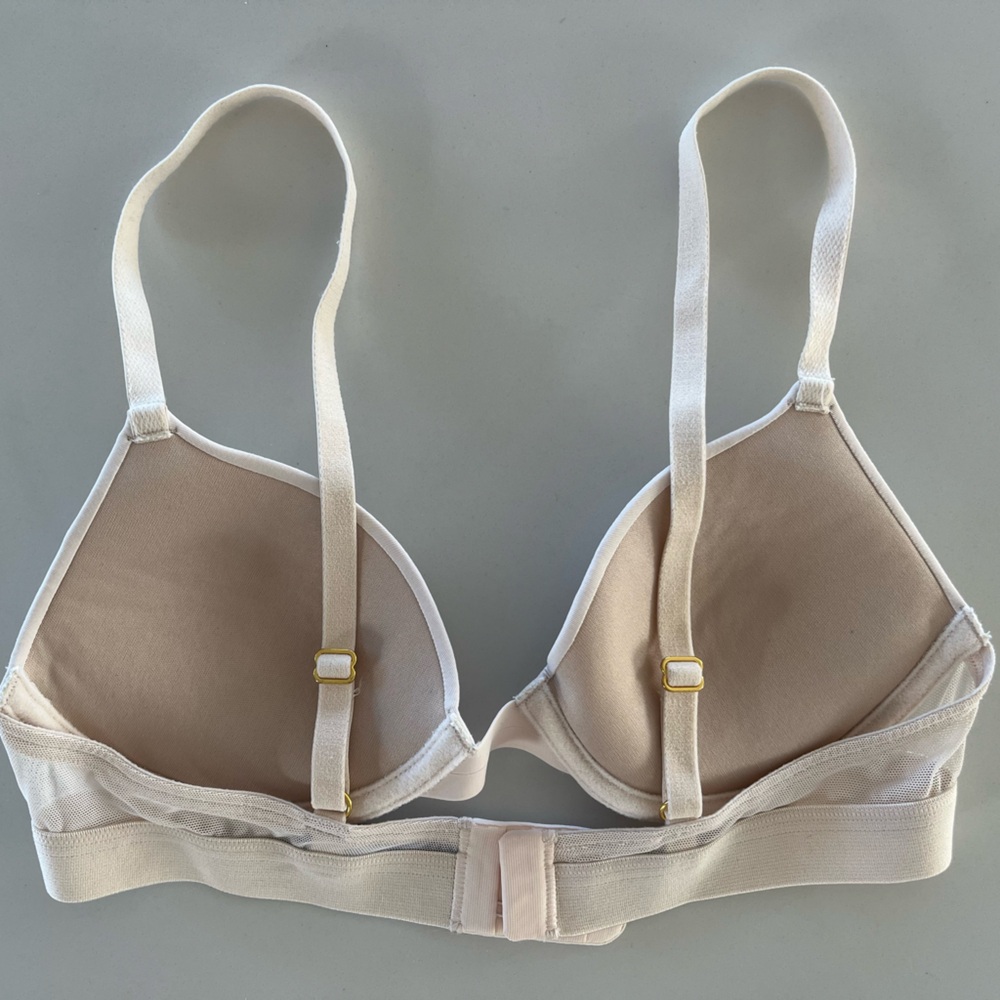 Bundle of 2 Pepper The Lift Up Bras Both
34AA Sand & Buff Underwire Push Up EUC - Picture 8 of 11